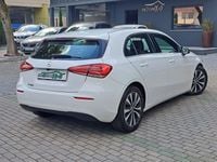 Usado Mercedes A160 Style 109 HP (80 kW) 2021 Branco Citadino