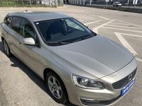 usado Volvo V60 D2