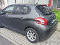 usado Peugeot 208 1.4 HDi Gasóleo (68cv)