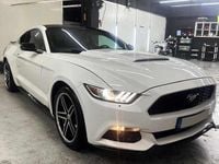 Usado Ford Mustang 290 HP (213 kW) 2017 Branco