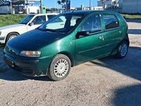Usado Fiat Punto 59 HP (43 kW) 2002 Citadino