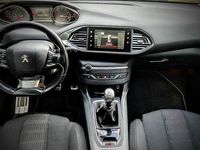 Usado Peugeot 308 130 HP (95 kW) 2016 Outra