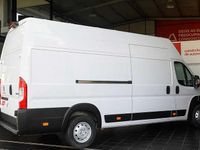 Usado Peugeot Boxer 140 HP (102 kW) 2022 Branco Van