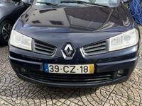 Usado Renault Mégane II 85 HP (62 kW) 2007 Cinzento Carrinha