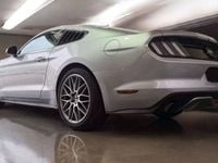 Usado Ford Mustang 314 HP (230 kW) 2017 Cinza prata Coupé