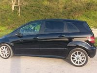 Usado Mercedes B200 140 HP (102 kW) 2007 Monovolume