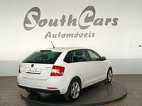 Usado Skoda Rapid 90 HP (66 kW) 2015 Cinzento Citadino