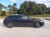 Usado Audi A4 136 HP (100 kW) 2013 Preto Carrinha