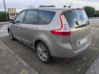 Usado Renault Grand Scénic III Luxe 130 HP (95 kW) 2011 Monovolume