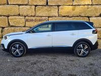 Usado Peugeot 5008 Allure 130 HP (95 kW) 2018 Branco Monovolume