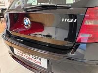 Usado BMW 116 116 HP (85 kW) 2007 Preto Citadino