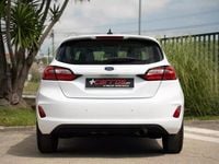 Usado Ford Fiesta Vignale 125 HP (91 kW) 2022 Branco Citadino
