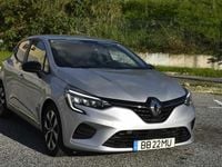 Usado Renault Clio V 91 HP (66 kW) 2023 Cinzento Citadino