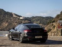 Usado Porsche Panamera 310 HP (228 kW) 2017 Preto