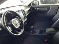 Usado Volvo XC40 Momentum 150 HP (110 kW) 2019 Preto SUV