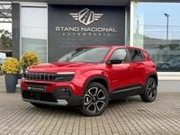 Usado Jeep Avenger Summit 101 HP (74 kW) 2025 Vermelho SUV