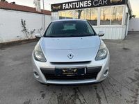 Usado Renault Clio II Dynamique 85 HP (62 kW) 2010 Cinzento Citadino