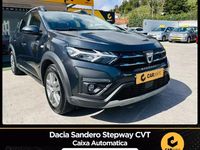 Usado Dacia Sandero Comfort 91 HP (66 kW) 2022 Cinzento Citadino