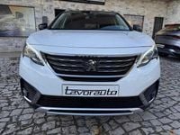 Usado Peugeot 5008 Allure 120 HP (88 kW) 2018 Branco Monovolume