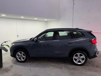 Usado BMW X1 xLine 245 HP (180 kW) 2023 Cinza SUV