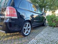 usado Opel Zafira 2.0 turbo 200cv 2005 GPL Nacional