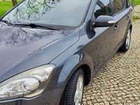 Usado Kia Ceed 115 HP (84 kW) 2009 Citadino