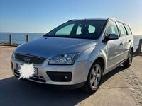 Usado Ford Focus 109 HP (80 kW) 2006 Sedan