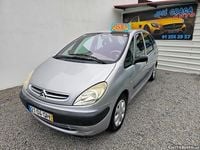 Usado Citroën Xsara Picasso 95 HP (69 kW) 2000 Cinza Monovolume