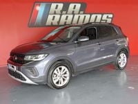 Usado VW T-Cross 116 HP (85 kW) 2024 Cinza SUV