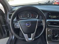 Usado Volvo V60 Momentum 120 HP (88 kW) 2015 Cinzento Carrinha