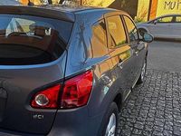 Usado Nissan Qashqai 106 HP (77 kW) 2008 Cinzento SUV