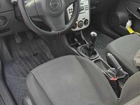 Usado Opel Corsa 75 HP (55 kW) 2008 Branco Carrinha