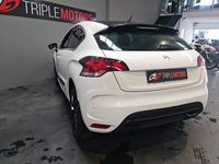 Usado Citroën DS4 Chic 120 HP (88 kW) 2014 Branco Citadino
