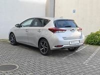Usado Toyota Auris Comfort 136 HP (100 kW) 2017 Cinza (desconhecido) Sedan