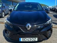 Usado Renault Clio V 100 HP (73 kW) 2023 Preto