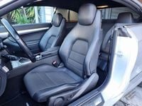 Usado Mercedes E250 Elegance 204 HP (150 kW) 2009 Cinza Coupé