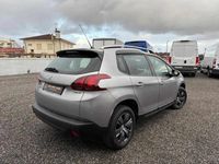 Usado Peugeot 2008 Active 110 HP (80 kW) 2016 Cinza SUV