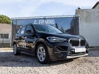 Usado BMW X1 Advantage 220 HP (161 kW) 2022 Preto SUV