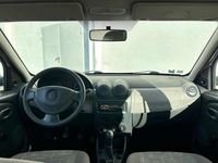 Usado Dacia Sandero 75 HP (55 kW) 2012 Branco