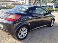 Usado Opel Tigra 69 HP (50 kW) 2005 Preto Cabrios