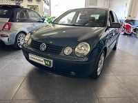 Usado VW Polo Highline 65 HP (47 kW) 2002 Verde Citadino