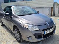 Usado Renault Mégane III 110 HP (80 kW) 2011 Cinzento