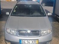 Usado Skoda Fabia 65 HP (47 kW) 2004 Sedan