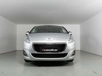 Usado Peugeot 5008 Allure 115 HP (84 kW) 2014 Cinza Monovolume