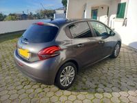 usado Peugeot 208 PureTech Style 1.2