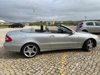 Usado Mercedes CLK200 163 HP (119 kW) 2003 Cinzento Cabrios