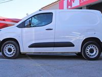 Usado Fiat Doblò 100 HP (73 kW) 2023 Branco Monovolume