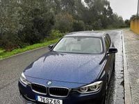 Usado BMW 320 190 HP (139 kW) 2017 Azul Carrinha