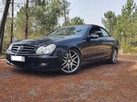Usado Mercedes CLK320 220 HP (161 kW) 2006 Preto