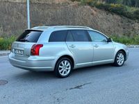 usado Toyota Avensis 2.0 D-4D